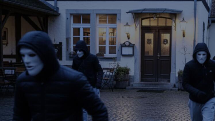 Neue "Mafia" agiert bundesweit: Sie schlägt in Hinterhöfen zu