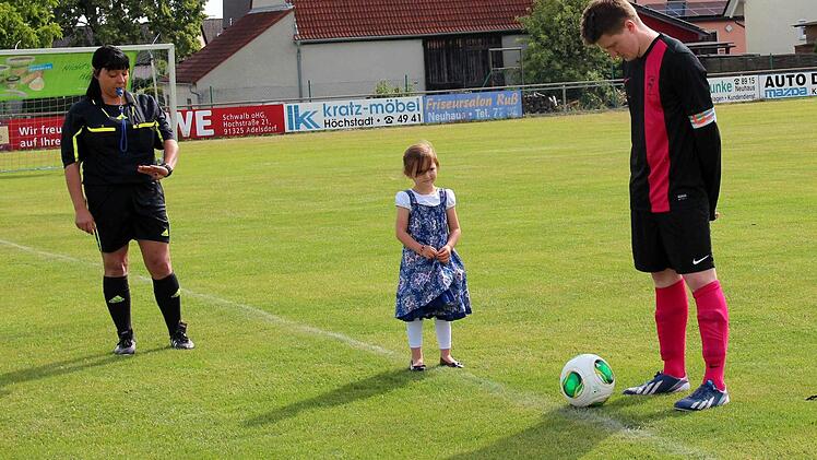 Für alle jung verstorbenen Neuhauser gab es eine Schweigeminute.