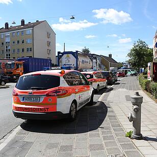Radfahrer in Nürnberg von Lkw erfasst