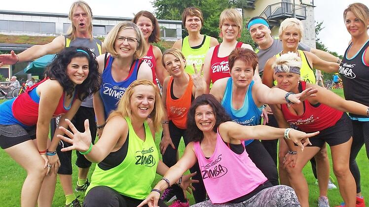 Die "Caerobic- Kids" und die Zumba-Showtanzgruppe von "Caerobics" dürften zu heißen Rhythmen begeistern und auch Bewegung unter die Zuschauer bringen. Foto: Archiv/Karl-Heinz Hofmann