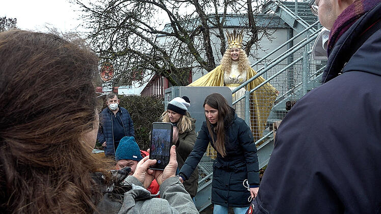 Nürnberger Christkind muss bei Auftritt weinen