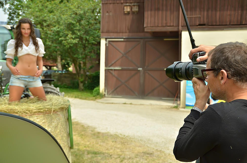 Presse Fotoshooting des Jungbauernkalenders 2013