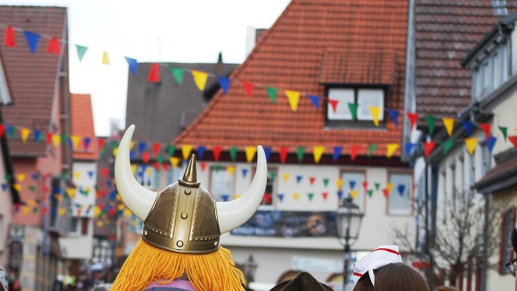 Faschingstage stehen bevor - das sind die &Ouml;ffnungszeiten der Kulmbacher Einrichtungen