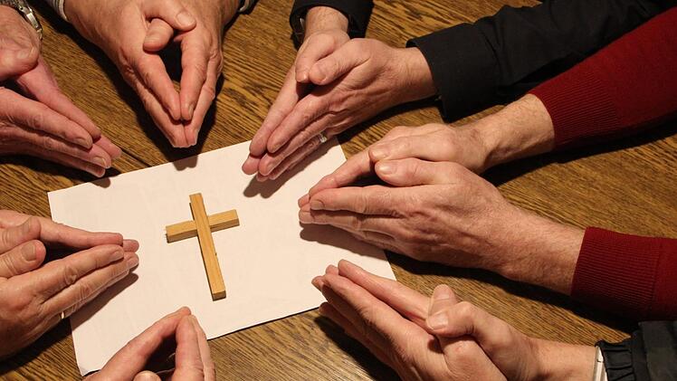 Der Pfarrgemeinderat ist kein Gebetskreis. Seine Dienste werden in der Pfarrgemeinde für unterschiedlichste Aufgaben gebraucht.  Archivfoto: Heike Beudert