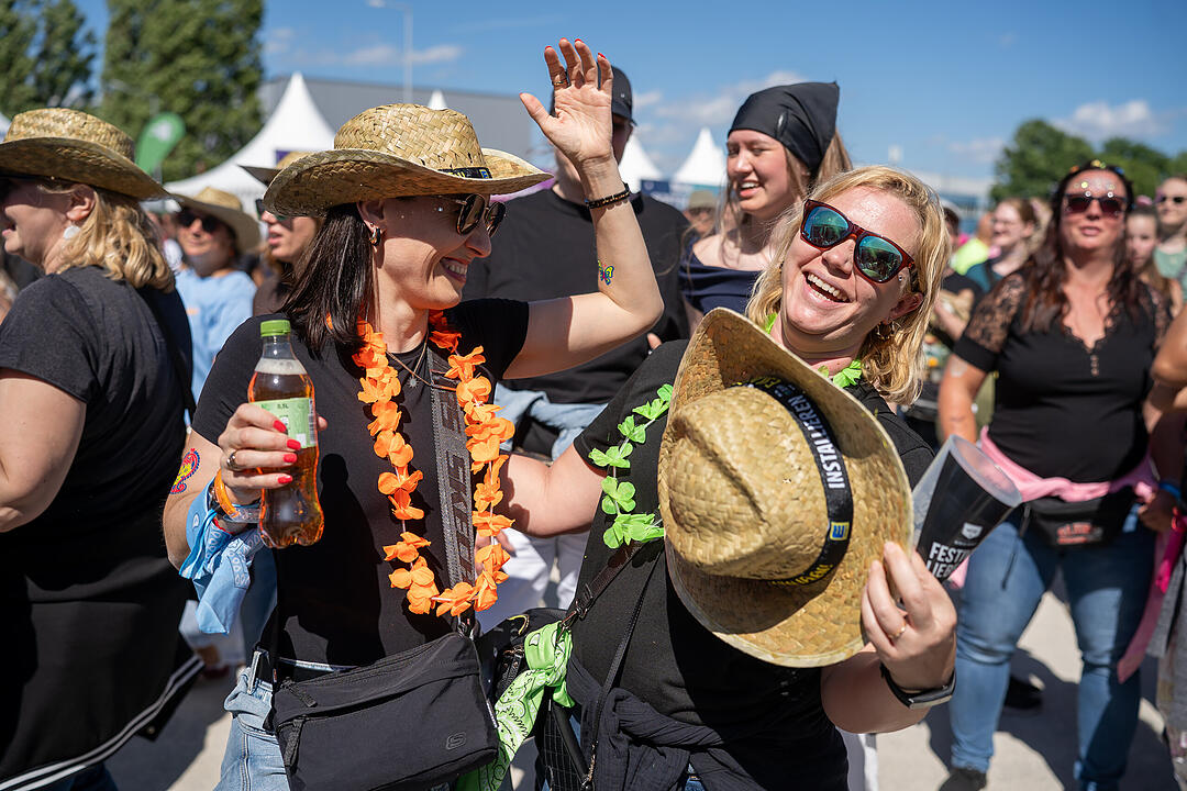Das Sommerfestival f&uuml;r alle, die feiern, tanzen und einfach gl&uuml;cklich sein wollen!