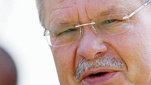 Bürgermeister Wolfgang Beiergrößlein bedauerte, dass viele Maßnahmen wegen der Finanznot der Stadt Kronach nicht umgesetzt werden können.  Foto: Archiv