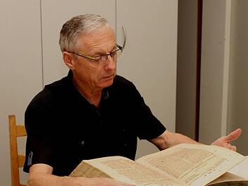 Ein Mann der Tat ist der neue Träger der Bürgermedaille Roland Mayer. Foto: Günther Geiling
