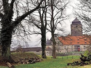 Die Festung Rosenberg ist der Anziehungsmagnet für den Tourismus in Kronach. Im Jahr 2017 waren mehr als 30 000 Besucher auf der Burg. Deren schwere Erreichbarkeit wird jedoch als ein Nachteil gesehen. Die Stadt Kronach will sich weiterhin um Lösungen bemühen. Foto: Karl-Heinz Hofmann