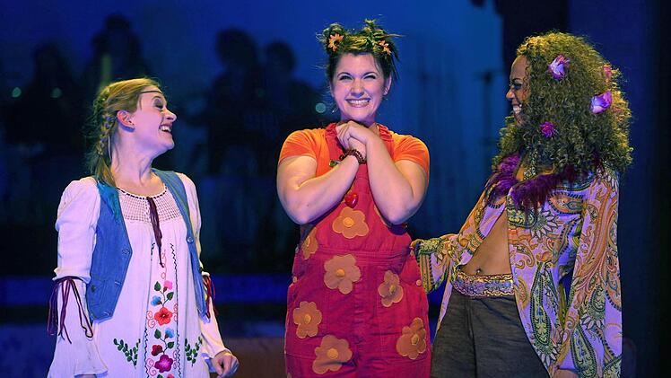 Hair" am Landestheater Coburg Foto: Henning Rosenbusch