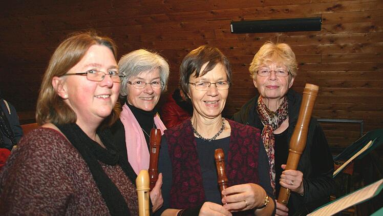 Das Flötenensemble hatte seinen ersten Auftritt. Foto: Norbert Bechstein