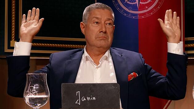 Als könnt er kein Wässerchen trüben: Aber zum Auftrakt von "Die Verräter" (RTL) ließ Joachim Llambi gleich den Ego-Player raushängen.