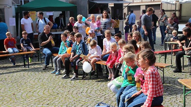 Kinderfest auf dem Anger.Foto: Dieter Britz