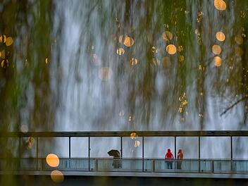 Ein wei&szlig;er Jahreswechsel ist in den meisten Teilen Bayerns sehr unwahrscheinlich. Eher gibt es Regen statt Schnee. Foto: Peter Steffen/dpa