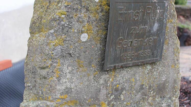 Gedenkstein im thüringischen Oberweid