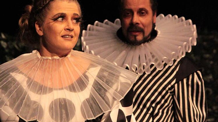 Beatrice und Benedikt.