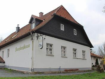 Der Pachtvertrag der Kreuzbergklause läuft Ende Mai aus. Dann muss man sehen, wer das Gebäude kauft und was er damit macht. Foto: Lisa Kieslinger