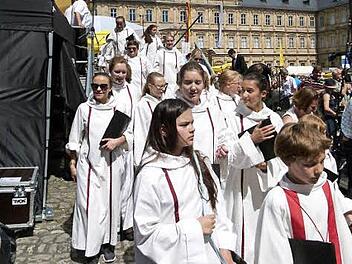 Ihren jüngsten großen Auftritt hatten die Domchöre beim Heinrichsfest 2016.  Foto: Marion Krüger-Hundrup