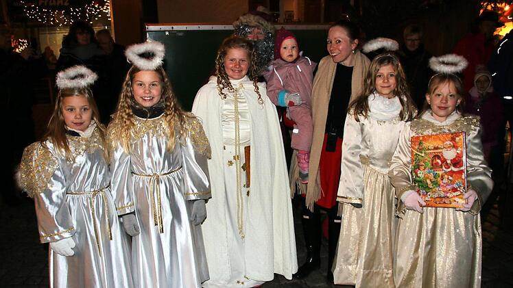 Impressionen vom Seßlacher Adventsmarkt.Bettina Knauth