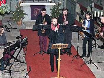 Einen musikalischen Leckerbissen servierte die Gruppe "Sax & Keyb Consort " aus dem thüringischen Neuhaus-Schierschnitz den Besuchern eines Adventskonzertes in der Jakobskirche Mitwitz. Foto: Herbert Fischer