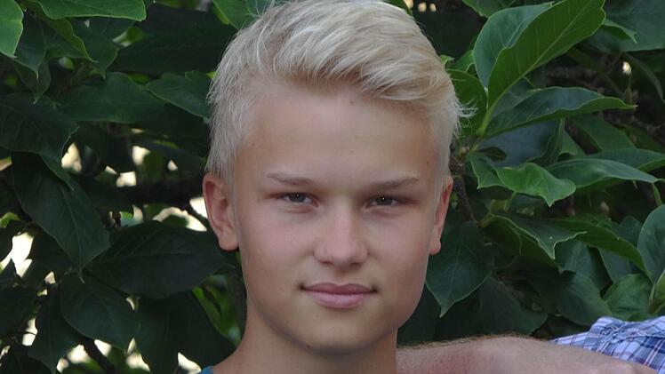 Dieser junge Mann weiß was er will. Schon als Kleinkind hatte Jonas Lerche den richtigen Rhythmus. Foto: Johanna Eckert