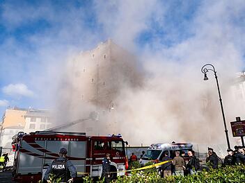 Mittelalterlicher Turm in Rom stürzt ein