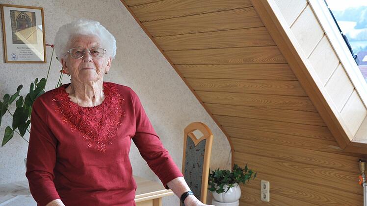 Therese Bug feiert ihren 90. Geburtstag.  Foto: Petra Heurich