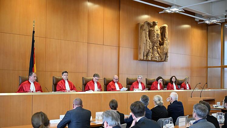 Bundesverfassungsgericht zu TV-Vertr&auml;gen