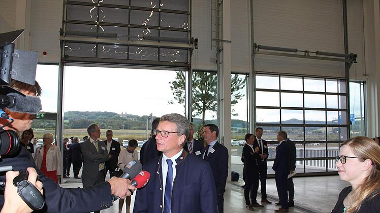 Wissenschaftsminister Sibler stellte einen Bezug zwischen 3D-Technologie und Klimaschutz her.