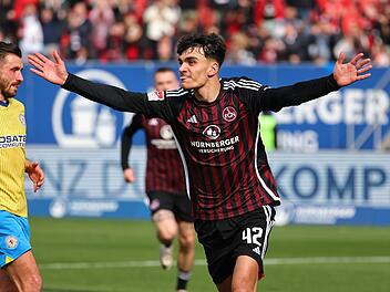 FCN-Talent bester Spieler der 2. Liga! Keiner ist besser als Can Uzun