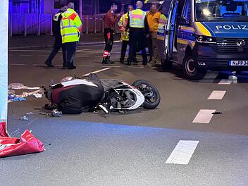 Rollerfahrer (17) stirbt nach Unfall mit Bus in N&uuml;rnberg