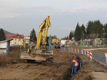 Die Arbeiten am Radweg von Bad Kissingen nach Arnshausen schreiten zügig voran. Fotos: Thomas Mäuser
