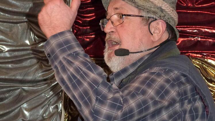 Jürgen Peter rechnet als ehemaliger Gemeinderat Max Königsdorfer ab  Foto: Werner Reißaus