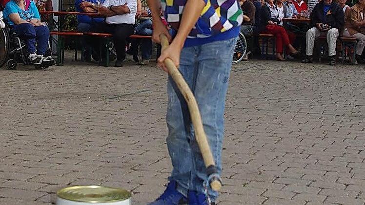 Daniel Kasymbekov sicherte sich den Titel des "Kinder-Hahnenkönigs".