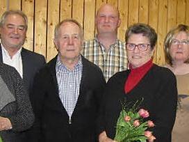 Ehrungen beim Bürgerverein Lützelbuch (von links): Rosi Wolf, Dietmar Wächter, Werner Scheler, Werner Zetzmann, Sigrid Jeske, Marion Krause und Gerhard Jeske Foto: Martin Koch