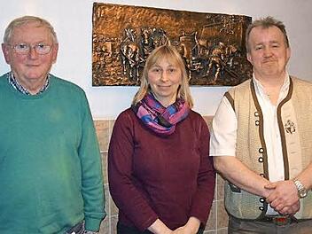 Wissen nicht, wie es mit dem Verein weitergeht (von links): Otto Schnapp (Schriftführer), Anja Janson (2. Vorsitzende) und Manfred Müller  Foto: Sylvia Schmidt