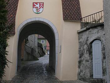 Vier Jahre lang waren die Gräfenberger Altstadtfreunde mit dem Gesteigertor beschäftigt. Foto: fra-pressVier Jahre lang waren die Gräfenberger Altstadtfreunde mit dem Gesteigertor beschäftigt. Foto: fra-press
