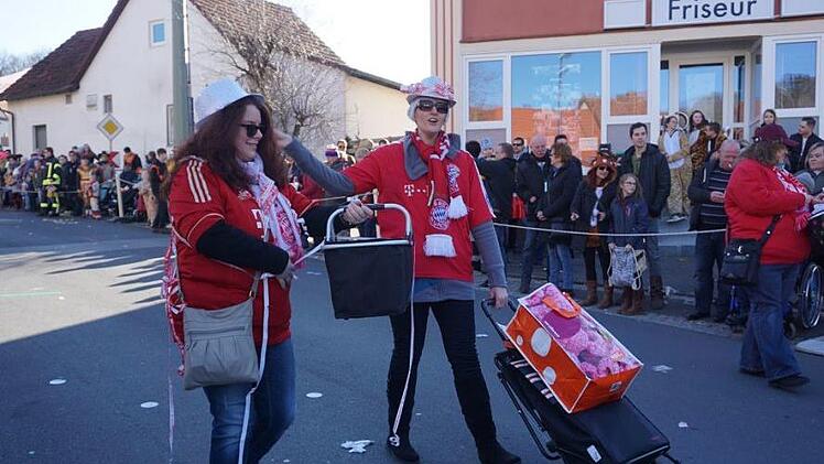 Faschingszug in Zeitlofs. Foto: Marion Eckert