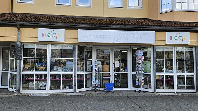 Bayreuth: Bastel-Laden "BT-Kreativ" schließt - "vieles ins Online-Geschäft verlagert"