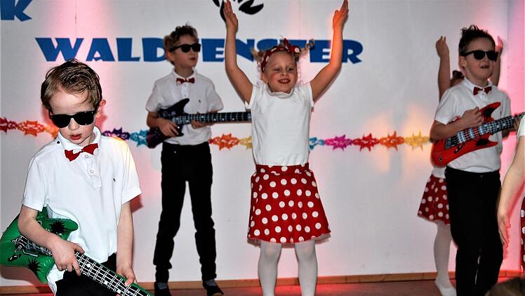 Die Purzelgarde rockte, dass die Röcke flogen.Sigismund von Dobschütz