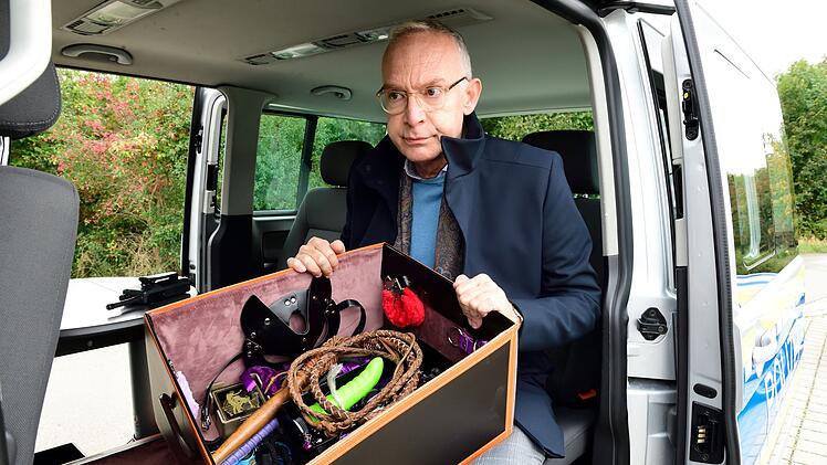 Zangel (Christoph S&uuml;&szlig;) glaubt, den Fall schon gel&ouml;st zu haben.