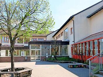 Die Schule in Effeltrich war Hauptthema der Gemeinderatsitzung.  Foto: Dagmar Niemann