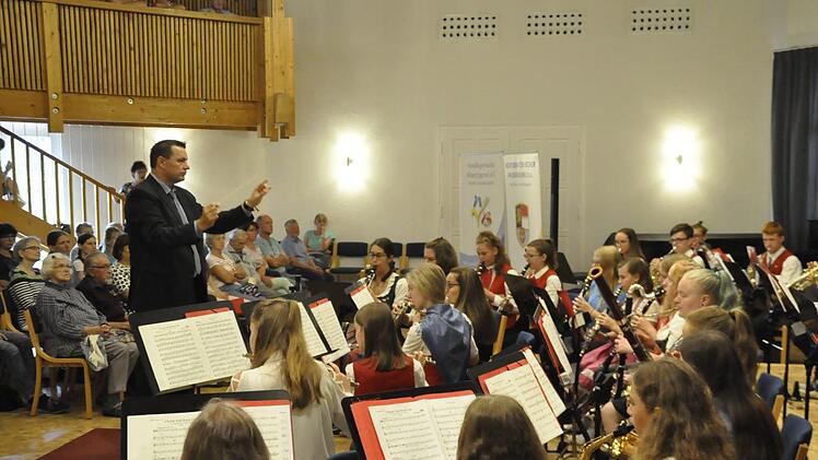 Abschlusskonzert der Unterfränkischen Bläserwoche in der Musikakademie Hammelburg.Peter Klopf