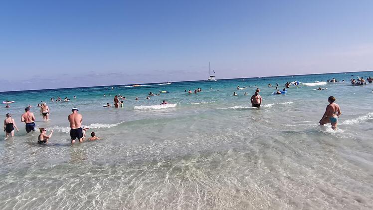Badebucht in Sa Coma an der Ostk&uuml;ste von Mallorca.