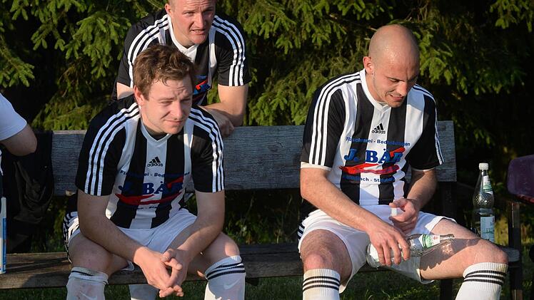 Die Bank des FC Schwarzach.