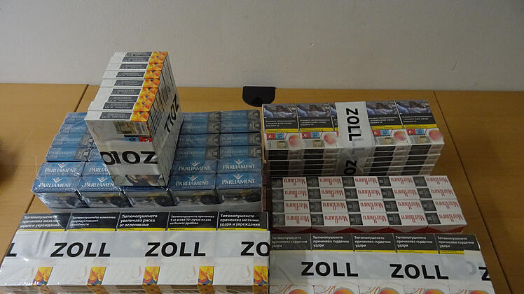 Tausende unversteuerte Zigaretten und Spirituosen auf A3 bei N&uuml;rnberg sichergestellt