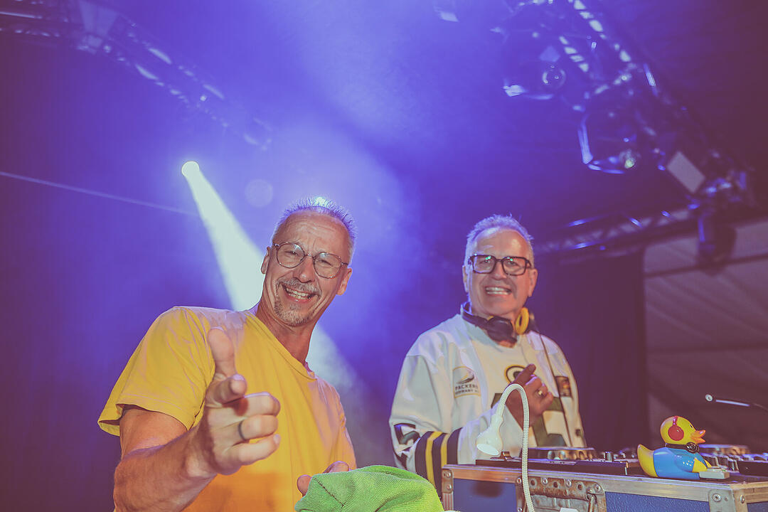 Mit Donny Vox & die Space Brothers, DJ Matze & Franky