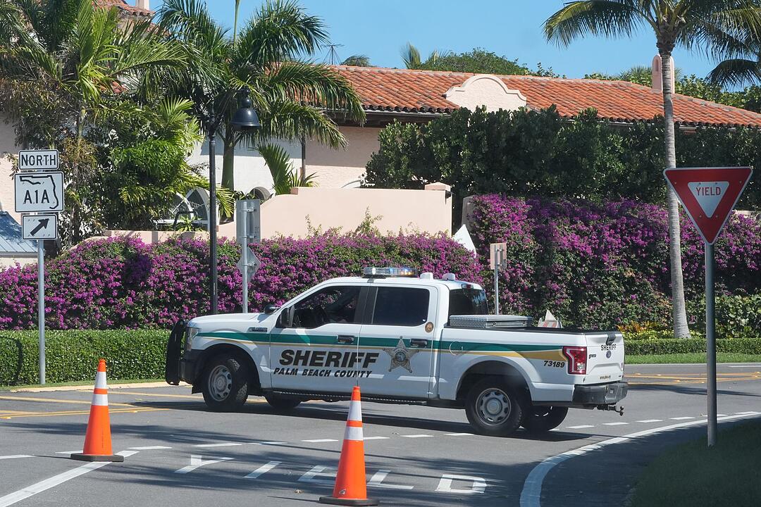 Sicherheitskr&auml;fte erschie&szlig;en Mann bei Trumps Anwesen Mar-a-Lago