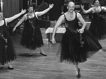 Männerballett-Turnier 1996 im Coburger KongresshausFoto: CT-Archiv/ B. Eberwein