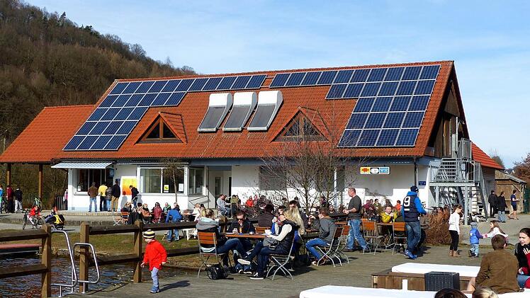 Das Sonnendeck ist ein beliebter Treffpunkt - ...