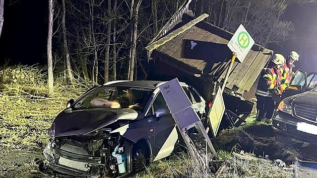 Drei Verletzte bei frontaler Kollision im Kreis Bayreuth